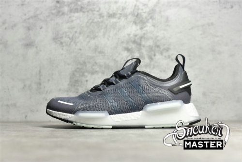 ADIDAS NMD_V3 SHOES ONIX/ONIX/ICE MINT GZ4353