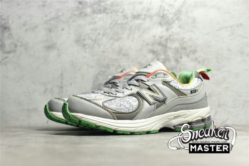 NEW BALANCE GANNI X 2002R RUNNING SHOES RAIN CLOUD/ISLAND GREEN M2002RGD