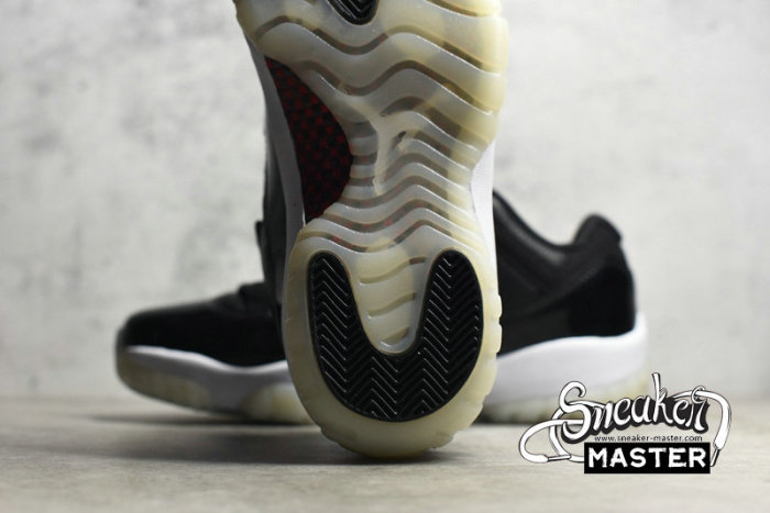 NIKE AIR JORDAN 11 RETRO LOW 72-10 BLACK/GYM RED/WHITE/SAIL AV2187-001