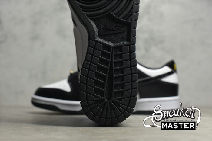 NIKE DUNK SB LOW WORLD CHAMP BLACK/WHITE/GOLD DR9511-100