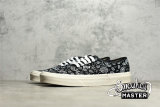 VANS UA COMFYCUSH ERA PAISLEY BLACK/BLACK/WHITE VN0A3WM942L