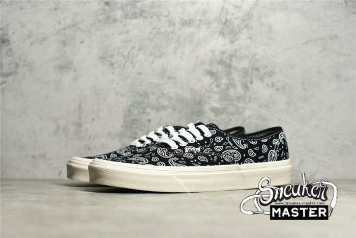 VANS UA COMFYCUSH ERA PAISLEY BLACK/BLACK/WHITE VN0A3WM942L