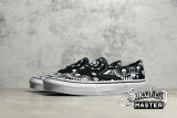 VANS CLASSIC SLIP-ON BANDANA BLACK/BLACK/WHITE VN0A33TBD9S