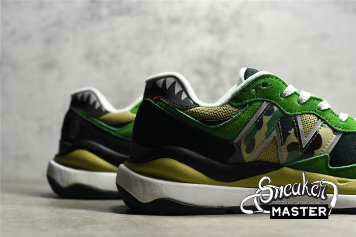 NEW BALANCE 57/40 RUNNING SHOES X BAPE GREEN/BLACK/BEIGE M5740BAE