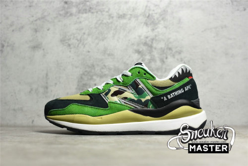 NEW BALANCE 57/40 RUNNING SHOES X BAPE GREEN/BLACK/BEIGE M5740BAE