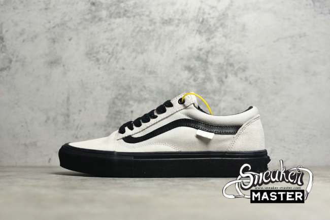 VANS OLD SKOOL SHOES WHITE/BLACK/WHITE VN0A5FCBKIG