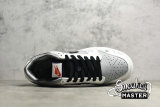 NIKE SB DUNK LOW SP VIDEO GAME COLLEGE NAVY/WOLF GREY/UNIVERSITY RED DD1768-400
