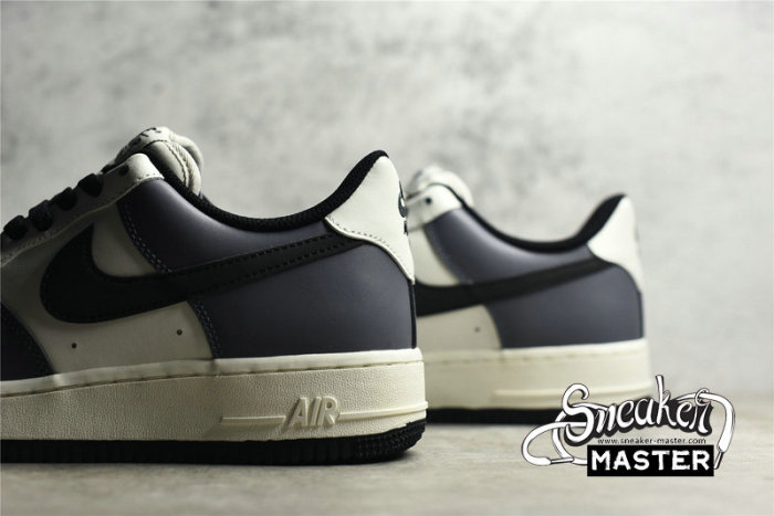 NIKE AIR FORCE 1 LOW 07 OFF-WHITE/CARBON GRAY/BLACK DD3063-608