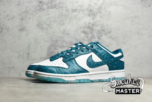 NIKE SB DUNK LOW OCEAN SUMMIT WHITE/BRIGHT SPRUCE DV3029-100