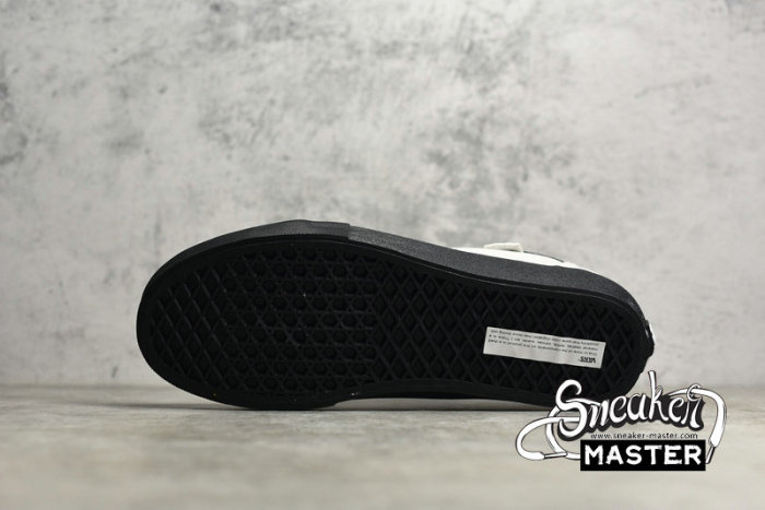 VANS OLD SKOOL SHOES WHITE/BLACK/WHITE VN0A5FCBKIG
