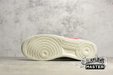 NIKE AIR FORCE 1 07 LOW WHITE/RED/WHITE NKAF1-001