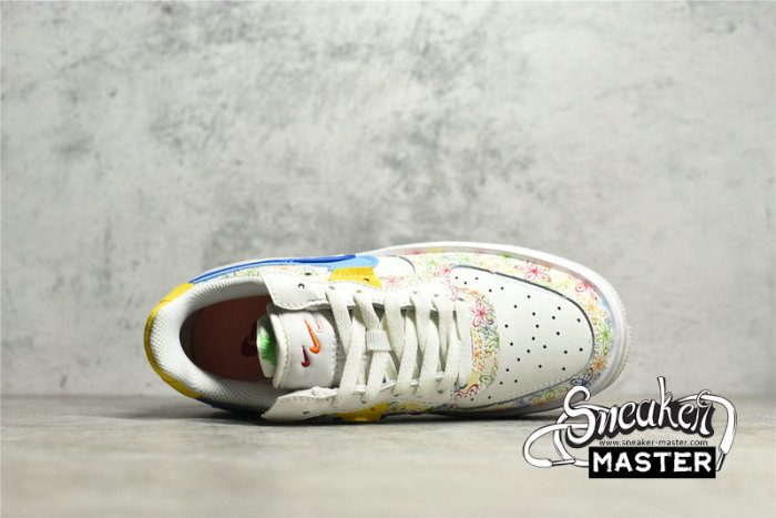 NIKE AIR FORCE 1 FONTANKA FLOWERS SAIL/VIVID SULPHUR/GAME ROYAL/UNIVERSITY BLUE DV3211-100