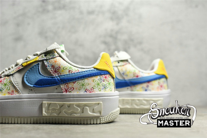 NIKE AIR FORCE 1 FONTANKA FLOWERS SAIL/VIVID SULPHUR/GAME ROYAL/UNIVERSITY BLUE DV3211-100