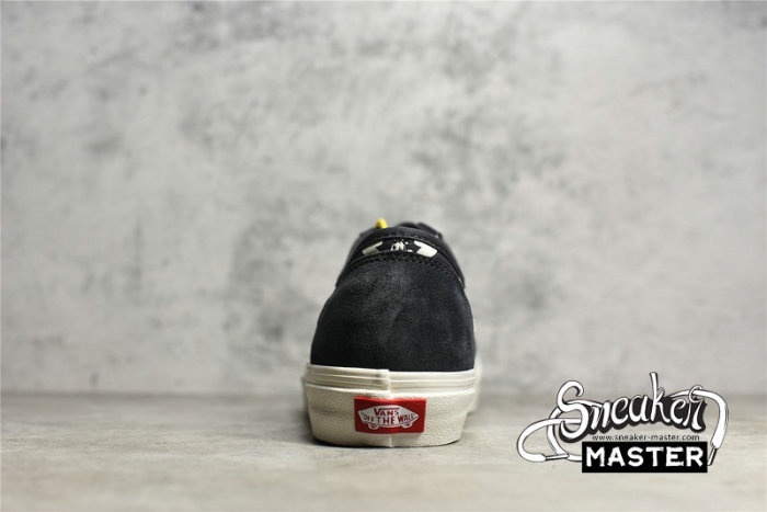 VANS VAULT OLD SKOOL VR3 LX BLACK/WHITE/BLACK VN0A5JMAQIY