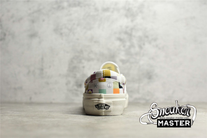 VANS SLIP-ON COLORFUL CHECKERBOARD WHITE/MULTI-COLOR VN0A54FM018