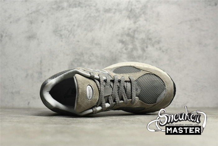 NEW BALANCE 2002R RUNNING SHOES MARBLEHEAD/LIGHT ALUMINUM ML2002RC