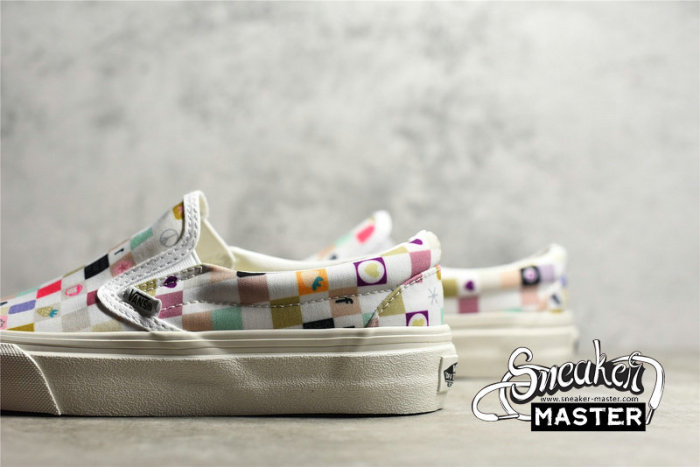 VANS SLIP-ON COLORFUL CHECKERBOARD WHITE/MULTI-COLOR VN0A54FM018