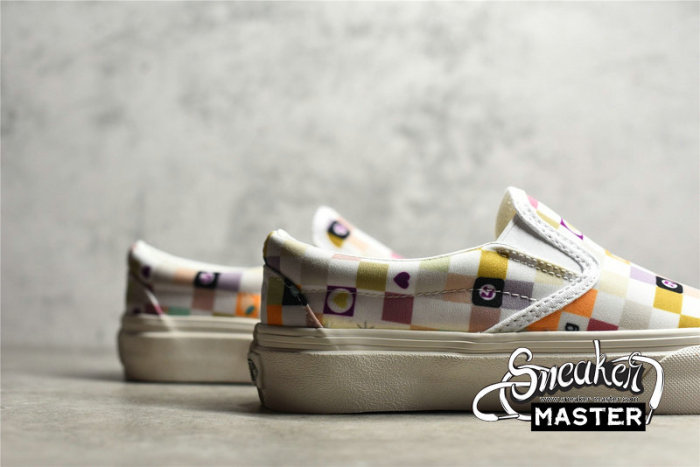 VANS SLIP-ON COLORFUL CHECKERBOARD WHITE/MULTI-COLOR VN0A54FM018