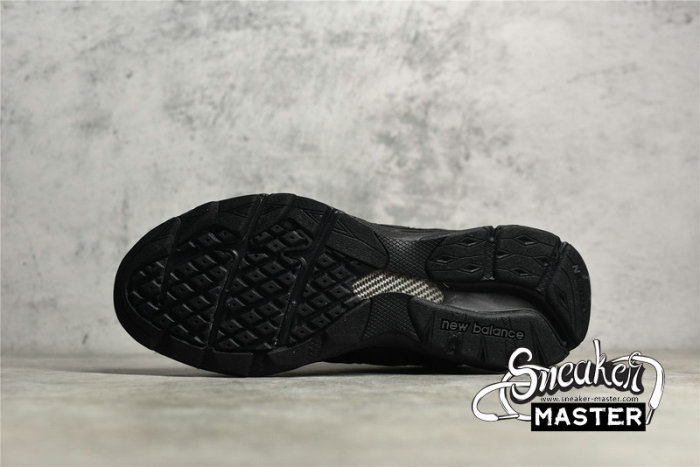 NEW BALANCE 990V3 MADE IN USA BLACK/BLACK/BLACK M990TB3