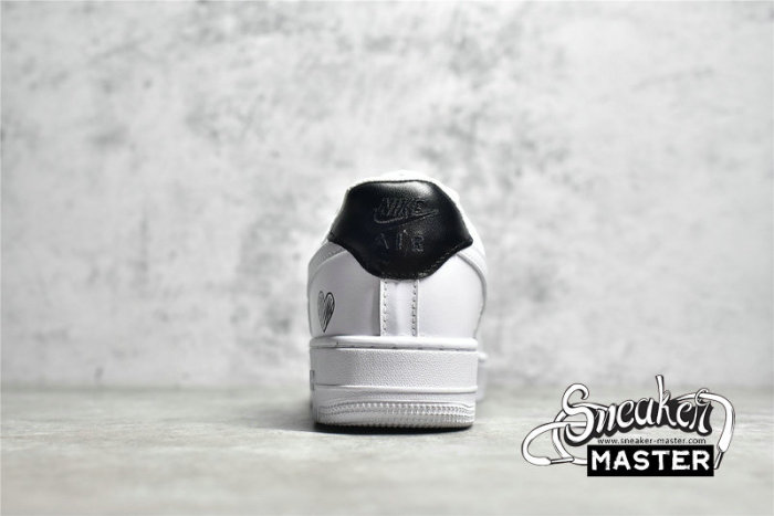 NIKE AIR FORCE 1 07 LOW BEIGE/BLACK/WHITE DD8959-100