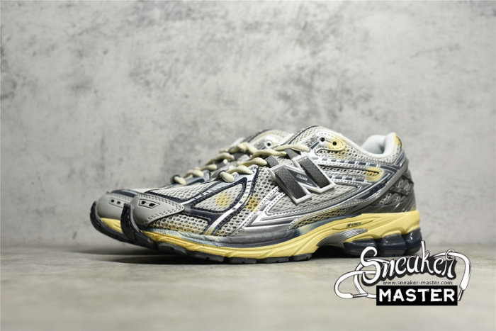 NEW BALANCE 1906R RUNNING SHOES X THISISNEVERTHAT GREY/METALLIC SILVER M1906RTI