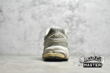 NEW BALANCE 860V2 MARS RUNNING SHOES LIGHT GREY/BEIGE/GOLD ML860KS2