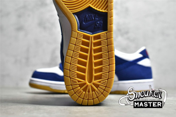 NIKE DUNK LOW SB LOS ANGELES DODGERS DEEP ROYAL BLUE/WHITE/SPORT RED/GUM LIGHT BROWN DO9395-400