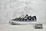 VANS AUTHENTIC LOGO BLACK/BLACK/WHITE VN0A4BX88KP