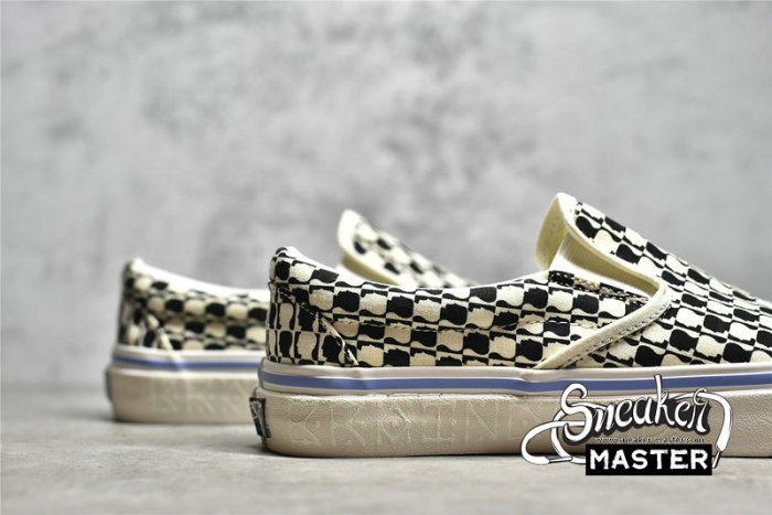VANS VAULT X BRAIN DEAD UA OG AUTHENTIC LX BLACK/WHITE VN0A4BV9BA2
