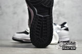 NIKE FUTURA X DUNK LOW SB BLACK/WHITE/SILVER DJ6188-002