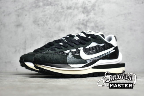 NIKE SACAI X VAPORWAFFLE BLACK/SUMMIT WHITE/PURE PLATINUM CV1363-001