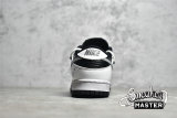 NIKE FUTURA X DUNK LOW SB BLACK/WHITE/SILVER DJ6188-002