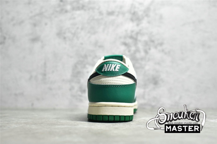 NIKE SB DUNK LOW SE LOTTER PALE IVORY/BLACK-MALACHITE-PALE IVORY DR9654-100