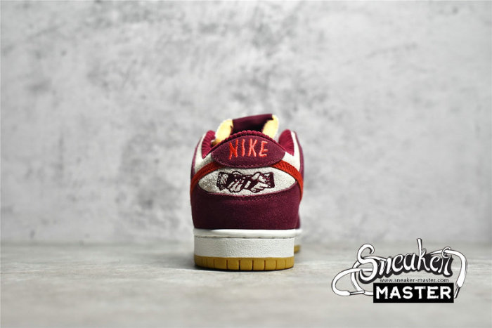 NIKE DUNK LOW SB X SKATE LIKE A GIRL SUMMIT WHITE/BARELY ROSE/UNIVERSITY RED/COCONUT MILK DX4589-600