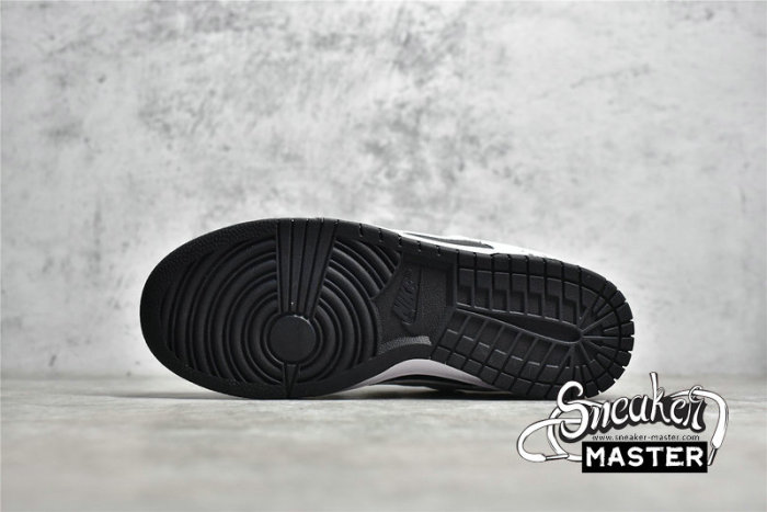 NIKE SB DUNK LOW PANDA BLACK/WHITE/BLACK