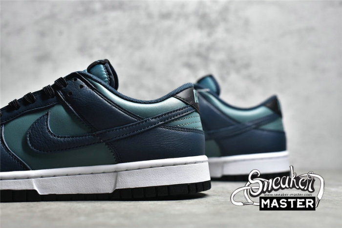 NIKE SB DUNK LOW ARMRY NAVY/BLACK/WHITE DR9705-300