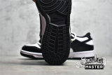 NIKE SB DUNK LOW BLACK/WHITE/BLACK