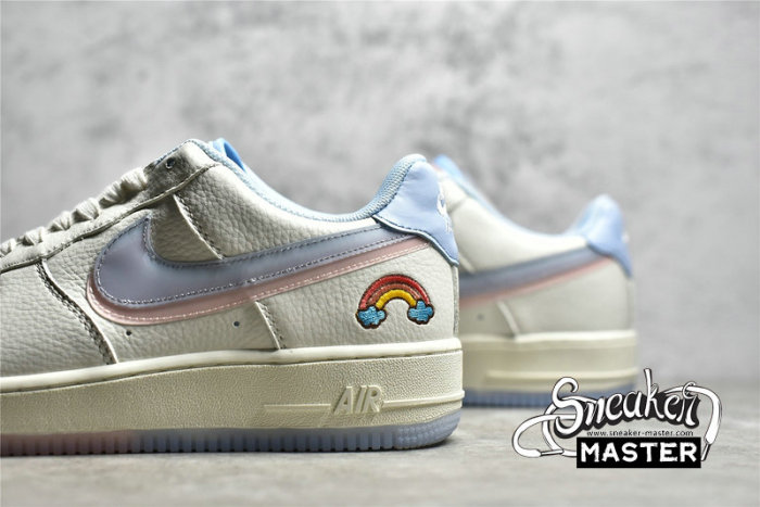 NIKE AIR FORCE 1 LOW 07 MAGPIE BRIDGE WHITE/LIGHT ARMORY BLUE/ARCTIC PUNCH CW1574-805