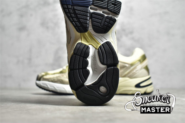 ADIDAS ASTIR SHOES BLISS/WONDER WHITE/LIGHT GOLD METALLIC GZ3571