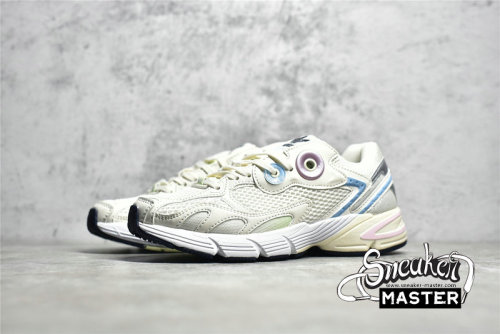 ADIDAS ASTIR SHOES OFF WHITE/OFF WHITE/CLEAN SKY GZ4331