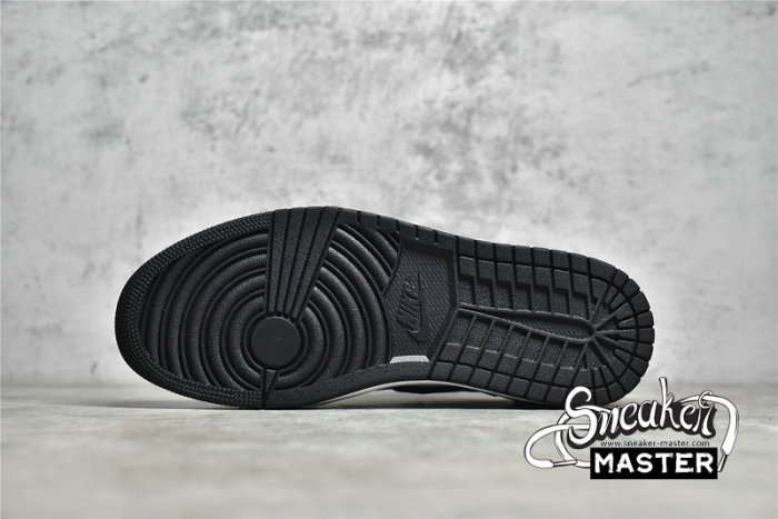 NIKE AIR JORDAN 1 RETRO LOW OG BLEACHED CORAL BLACK/BLEACHED CORAL/WHITE/GREY FOG CZ0790-061
