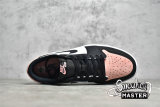 NIKE AIR JORDAN 1 RETRO LOW OG BLEACHED CORAL BLACK/BLEACHED CORAL/WHITE/GREY FOG CZ0790-061