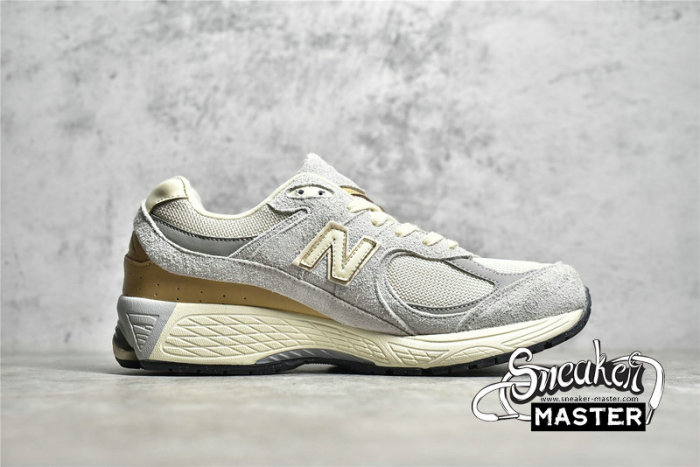 NEW BALANCE 2002R RUNNING SHOES LIGHT GREY/BEIGE/KHAKI ML2002RSA