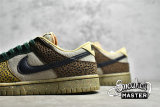 NIKE SB DUNK LOW GOLDEN MOSS CACAO WOW/OFF NOIR/GORGE GREEN DX2654-200
