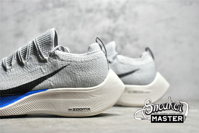 NIKE ZOOMX VAPORFLY NEXT% 2 BY YOU CUSTOM WHITE/BLUE/BLACK DM4386-996