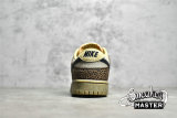NIKE SB DUNK LOW GOLDEN MOSS CACAO WOW/OFF NOIR/GORGE GREEN DX2654-200