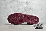 NIKE SB DUNK LOW PRM TEAM RED/TEAM RED/WHITE DD1391-601