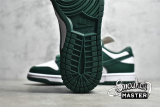 NIKE SB DUNK LOW MICHIGAN STATE WHITE/TEAM GREEN/WHITE/TOTAL ORANGE DD1391-101