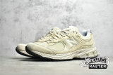 NEW BALANCE 2002R RUNNING SHOES BONE∕BONE∕LIGHT ALUMINUM ML2002RE