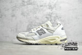 NEW BALANCE 990V2 RUNNING SHOES SEA SALT∕RAIN CLOUD M990TC2